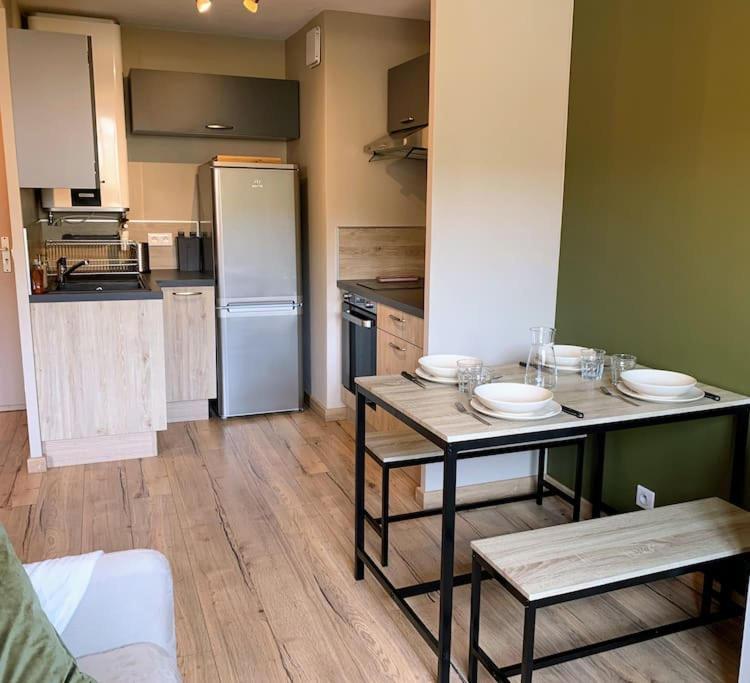 Appartement Cosy Proche Centre 德拉吉尼昂 外观 照片